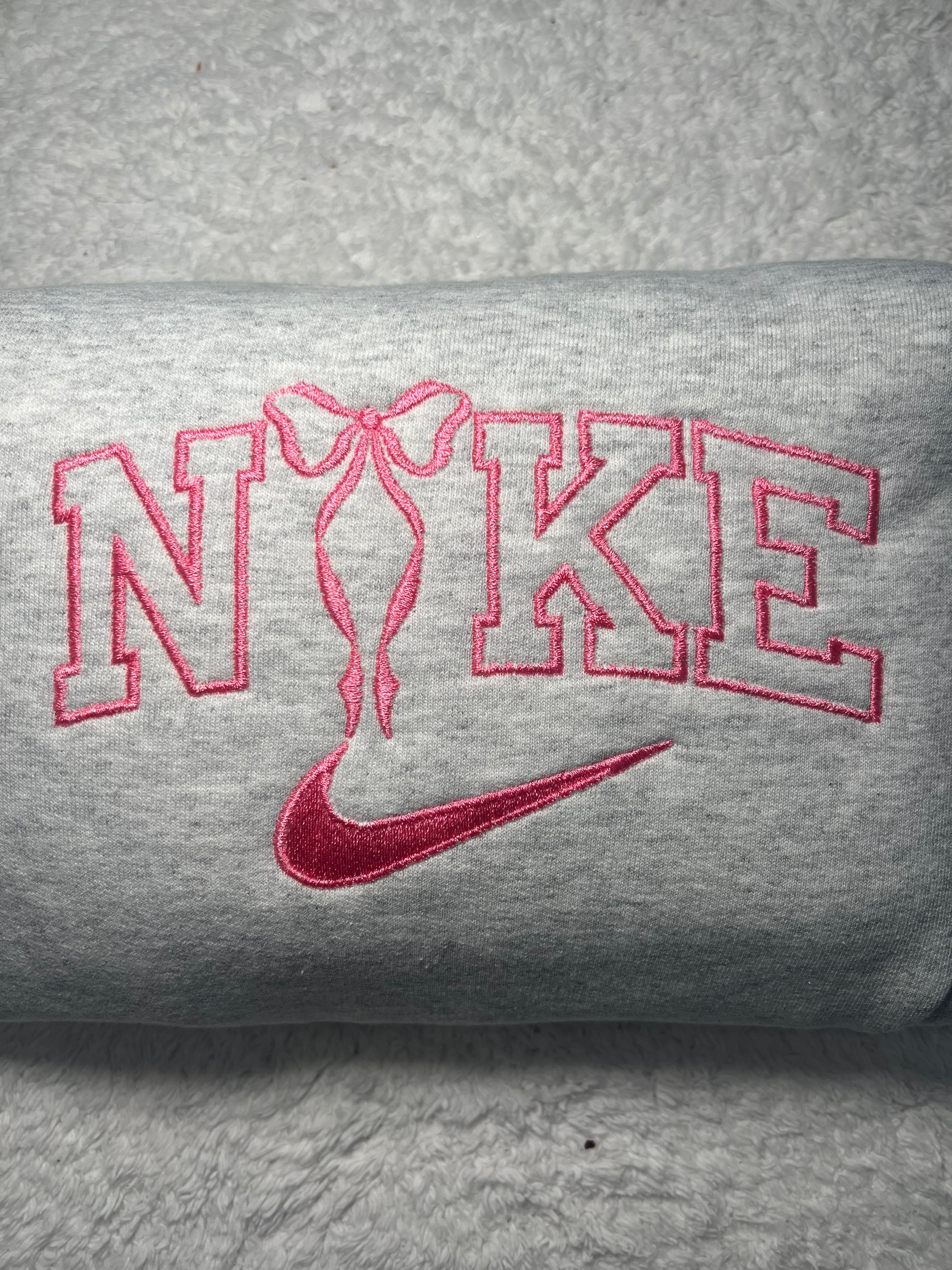 Nike embroidered crewneck sweatshirt 2024