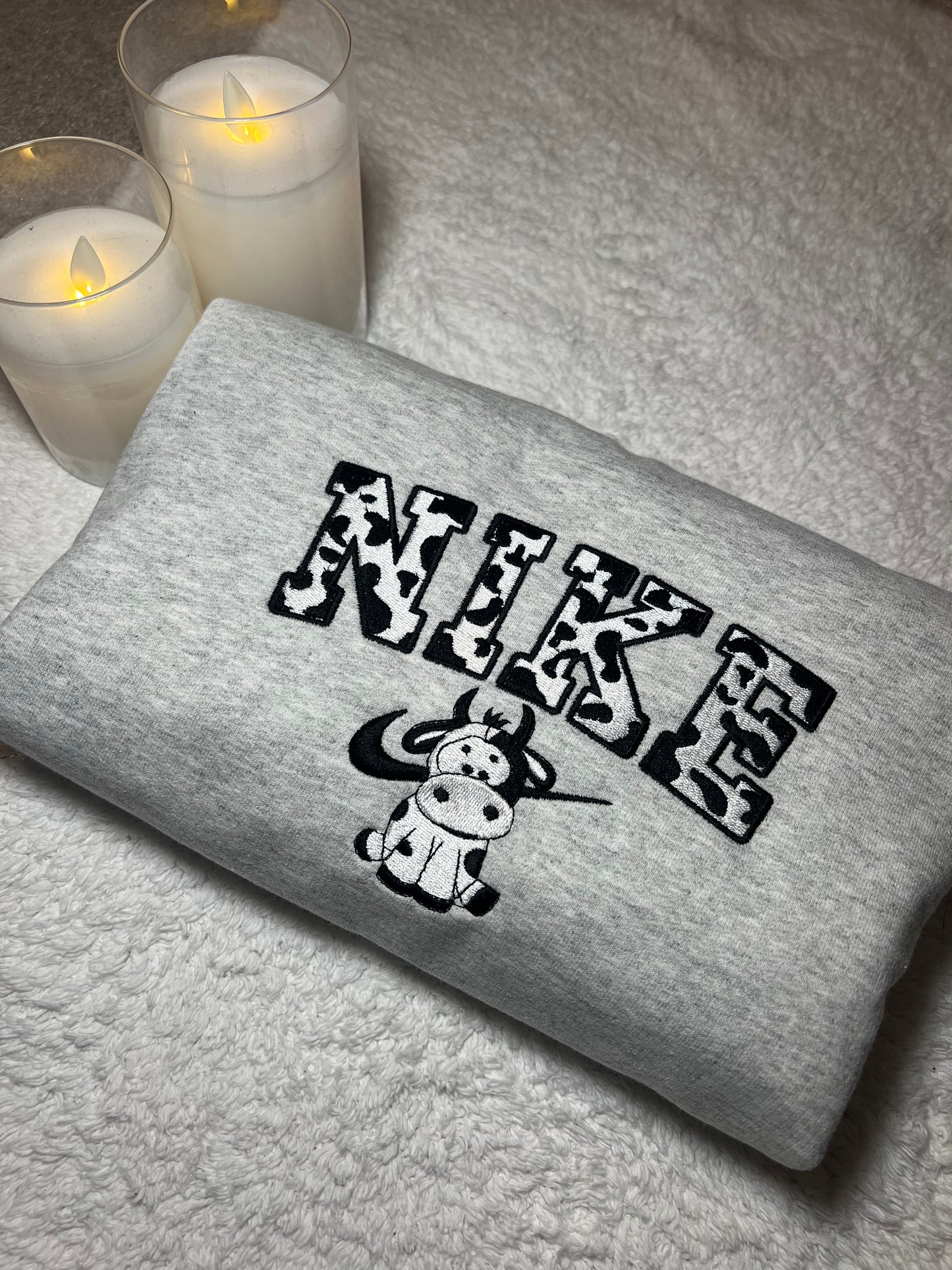 Nike Cow Embroidered Crewneck Sweatshirt